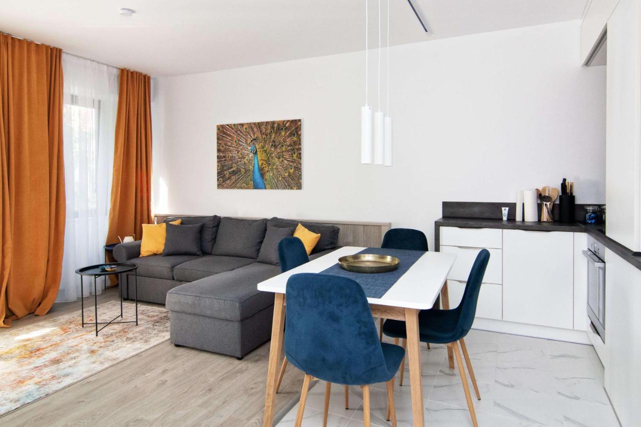 Luxury City Center Two Bedroom Apartment Close To Beach Варна Екстер'єр фото